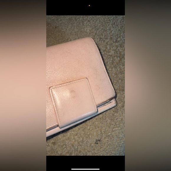 bvlgari  compact wallet pink (authentic) - Picture 3 of 4